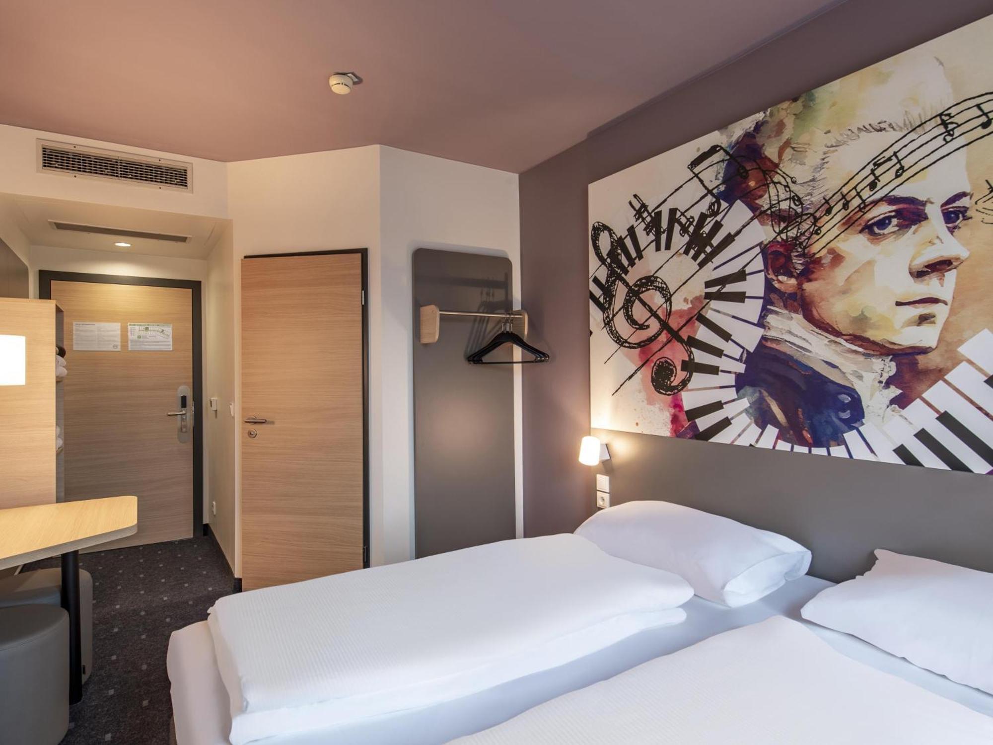 B&B Hotel Salzburg-Sued プフ・バイ・ハライン エクステリア 写真